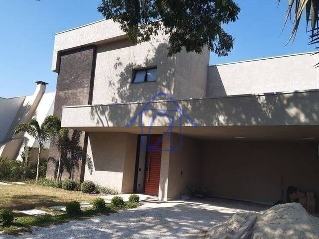 Casa para Venda em Alphaville - 2