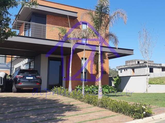 #1523 - Casa para Venda em Santana de Parnaíba - SP