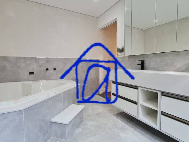 Casa para Venda em Santana de Parnaíba - 5