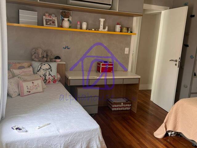 Casa para Venda em Alphaville - 4