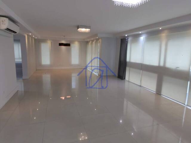 Apartamento para Venda em Alphaville - 4