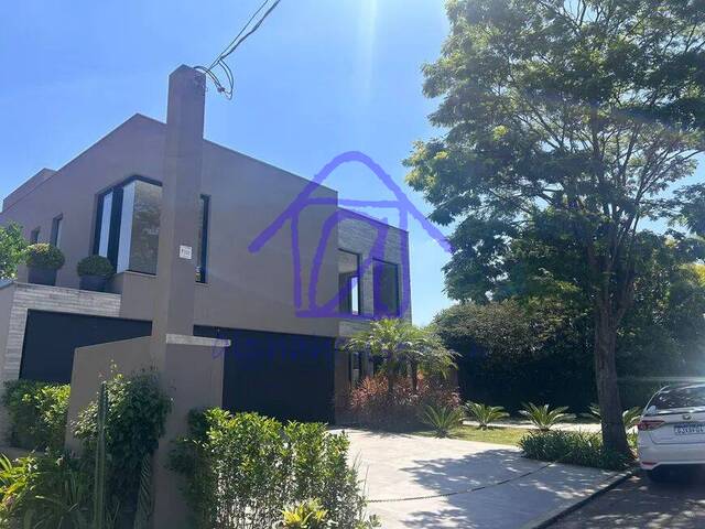 #1792 - Casa para Venda em Alphaville - SP