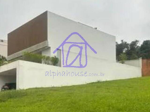 #1795 - Casa para Venda em Santana de Parnaíba - SP