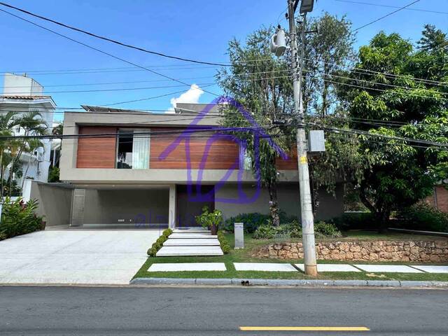 #1799 - Casa para Venda em Alphaville - SP