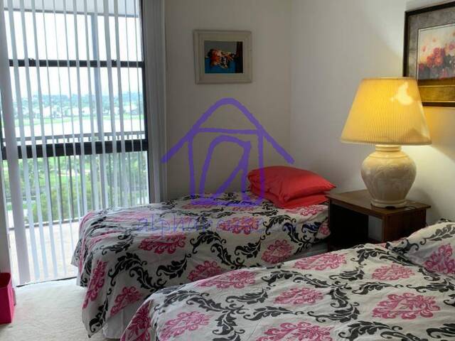 #1798 - Apartamento para Venda em Alphaville - SP