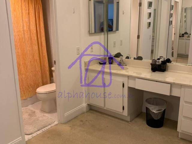 #1798 - Apartamento para Venda em Alphaville - SP