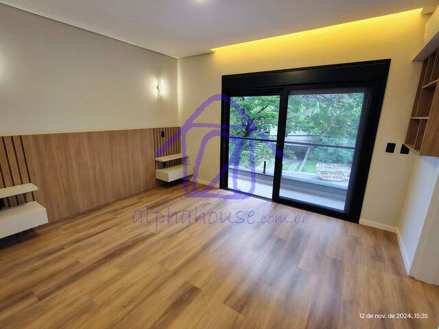 #1807 - Casa para Venda em Alphaville - SP