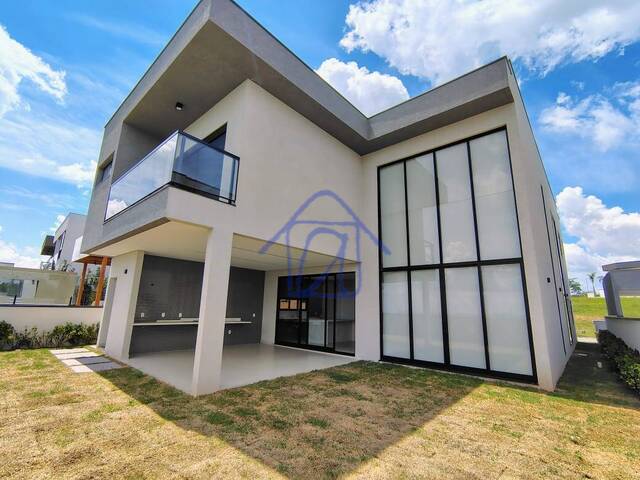 Casa para Venda em Santana de Parnaíba - 5
