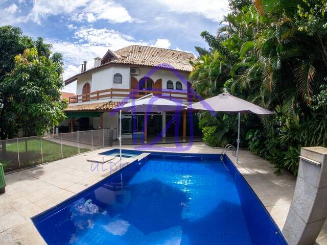 #1816 - Casa para Venda em Alphaville - SP