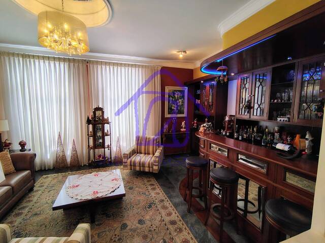 #1817 - Casa para Venda em Alphaville - SP