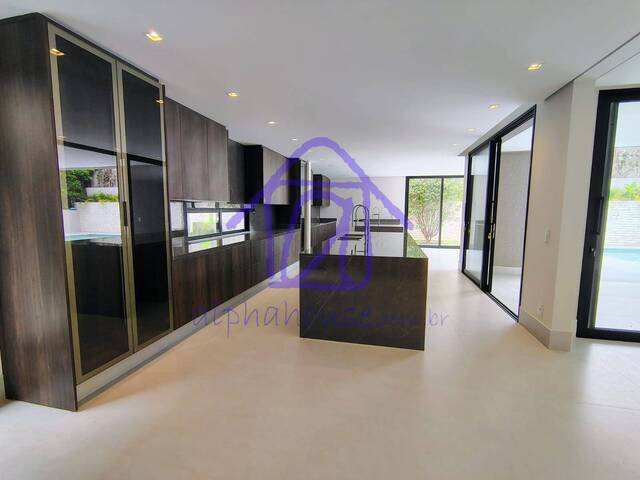 #1823 - Casa para Venda em Alphaville - SP