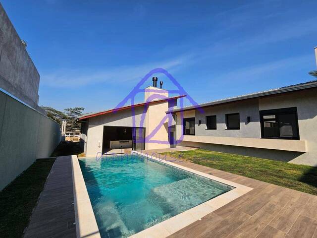 #1831 - Casa para Venda em Alphaville - SP