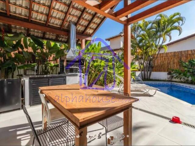 Casa para Venda em Santana de Parnaíba - 4
