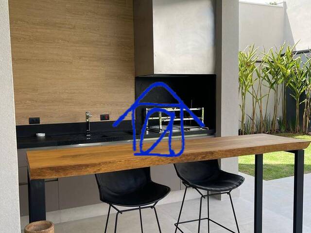 #1849 - Casa para Venda em Alphaville - SP